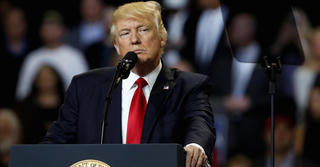 Tổng thống Trump ra ‘tối hậu thư’ cho Hạ viện về Obamacare