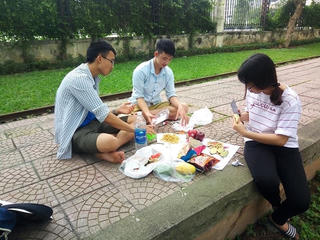 Văn hóa thần tượng: Đặt nhầm niềm tin vào 'idol rởm'