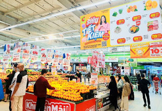 Đi chợ sớm mua thực phẩm 'siêu tiết kiệm'
