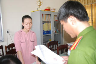Khởi tố 2 bảo mẫu hành hạ trẻ em ở cơ sở mầm non Sơn Ca