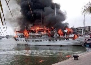 Điều tra vụ cháy tàu du lịch ở Tuần Châu