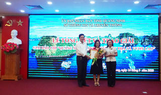 Trao giải Báo chí 'Quảng Ninh: Hành trình đột phá và vươn cao'