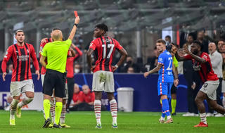 Bảng ‘tử thần’ C1: Liverpool thắng 5-1, Atletico đánh bại AC Milan phút 90+7