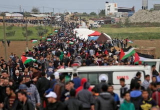 Người Palestine biểu tình gần biên giới Gaza-Israel