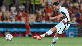 Cristiano Ronaldo vẫn có khả năng cao giành giải Vua phá lưới