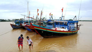 Dân Sầm Sơn lo mất bến thuyền