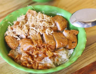 Xôi ngon quán nhỏ