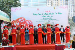 Nông sản và thực phẩm an toàn Sơn La lại về với dân Thủ đô