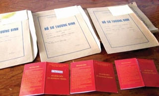 Khởi tố ba thương binh giả