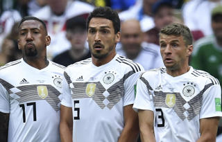 Bayern, tuyển Đức và sóng gió sau cuộc loại bỏ công thần của Loew