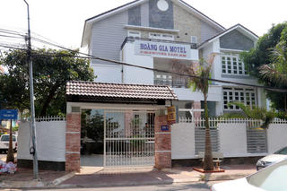 Vụ bắt nhóm làm giả thẻ ngân hàng và đánh bạc trên mạng: Bàn giao tang vật cho Công an Trung Quốc