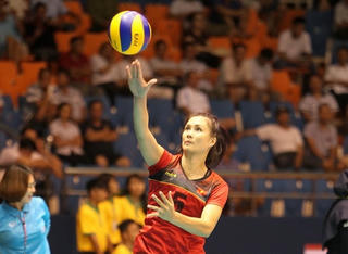 Chân dài bóng chuyền tuổi băm  và giấc mơ làm mẹ sau SEA Games