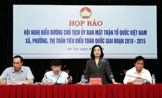 Biểu dương 260 Chủ tịch UBMTTQ xã, phường, thị trấn tiêu biểu