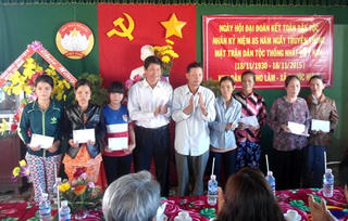 Thắm tình người tại Ngày hội Đại đoàn kết khu dân cư Nho Lâm