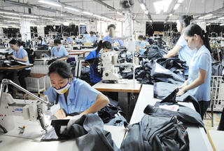 Thiếu vốn, doanh nghiệp tìm đến... chợ đen