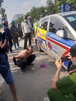 Khởi tố đối tượng đâm tài xế taxi tại KĐT Thanh Hà