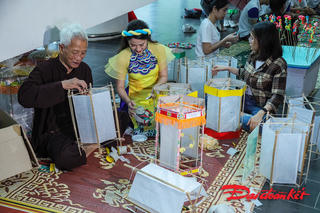 Gặp những người giữ lửa cho Trung thu