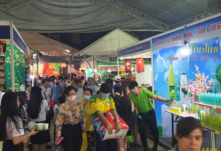 Hơn 200 gian hàng tại Hội chợ Xuân Tân Sửu quận Tân Bình