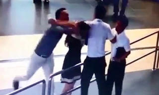 Sa thải thanh tra giao thông hành hung nữ nhân viên hàng không