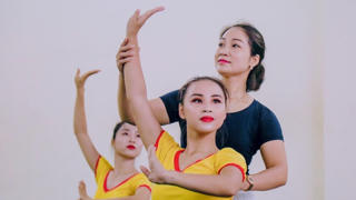 Đào tạo múa, vẫn khó