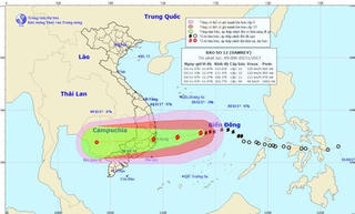 Bão số 12 tiếp tục mạnh lên, cách bờ biển Khánh Hòa-Ninh Thuận khoảng 450km