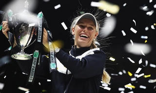 Hạ Venus, Wozniacki giành danh hiệu danh giá nhất sự nghiệp