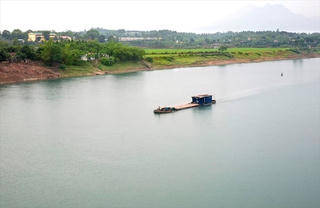 Xã hội hóa việc nạo vét sông Hồng