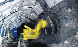 Thoát sau công nhân, Phó quản đốc bị đè chết trong hầm lò