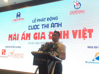 Mái ấm gia đình Việt