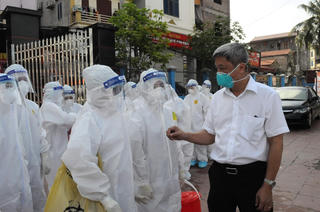 Bắc Giang: Triển khai test nhanh tại 3 điểm nóng của Việt Yên