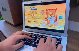 Phủ sắc vàng, Tết an khang với ngàn may mắn từ Mobile Money của VNPT