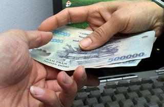 Thanh toán bằng tiền mặt vẫn áp đảo