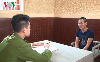 Khởi tố, bắt tạm giam bảo vệ dâm ô với hàng chục học sinh