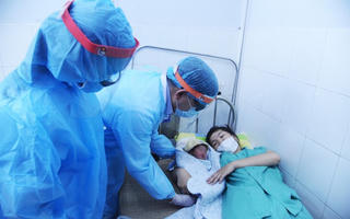 Sản phụ sinh con mùa Covid cần lưu ý những vấn đề gì?