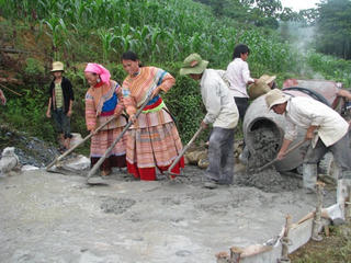 Thi đua là yêu nước