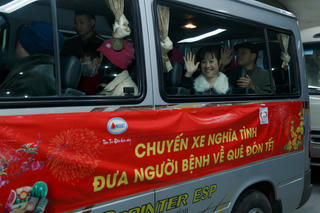 Những chuyến xe nghĩa tình