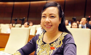 Bà Nguyễn Thị Kim Tiến làm Bộ trưởng Y tế đến hết khóa