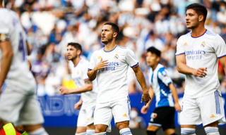 Thua sốc ‘tí hon’ Espanyol, Real Madrid lỡ cơ hội làm nên lịch sử