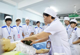 Tuyển chọn ứng viên điều dưỡng, hộ lý sang Nhật Bản làm việc