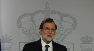 Thủ tướng Tây Ban Nha khẳng định người Catalonia đã bị lừa dối