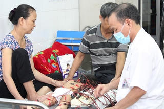 Nói trở lại sau 8 ngày châm cứu
