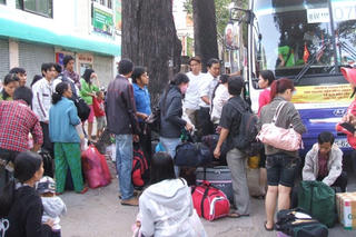 Chung tay lo Tết cho công nhân
