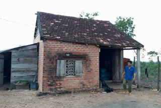 Liên tiếp nhiều người dân bị sét đánh thương vong