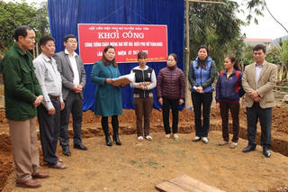 Khởi công nhà 'Mái ấm tình thương' cho phụ nữ nghèo