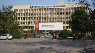 Tránh dư thừa trường đại học