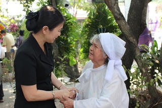 Đoàn UBTƯ MTTQ Việt Nam viếng Giáo sư Lý Chánh Trung