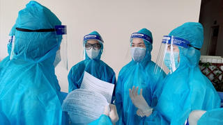 Nghĩa tình trong tâm dịch