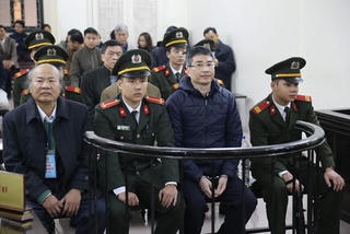 Xét xử sơ thẩm vụ án tham nhũng tại Vinashinlines: Giang Kim Đạt xin giảm tội cho bố