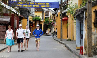 Cán bộ Hội An không hút thuốc lá