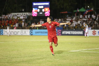 Đội hình ra sân trận Việt Nam - Malaysia: Anh Đức thay Đức Chinh